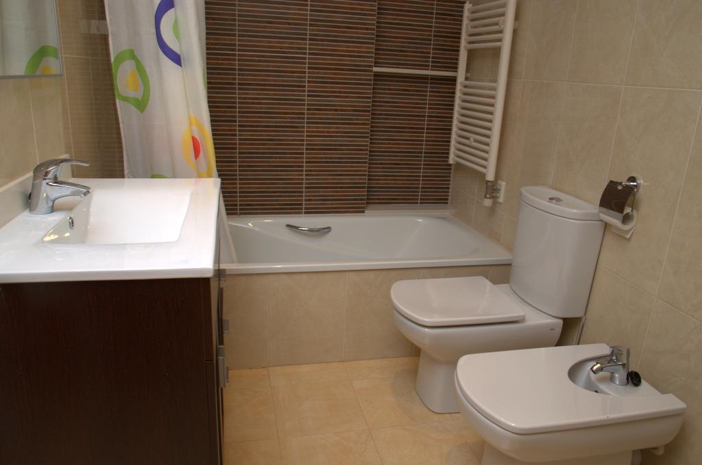 Apartamentos Navas Barselona Dış mekan fotoğraf